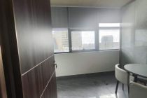 互联网金融大厦326平