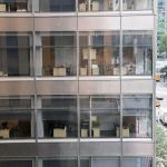 写字楼大量空置成欧美“定时炸弹”，美媒：像贯穿全球经济的黑暗裂缝