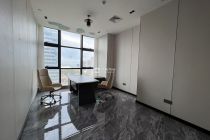 珈宝广场224平办公室